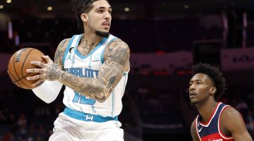 Pasaules slaveni sportisti, kuri pieminēti populārās dziesmās